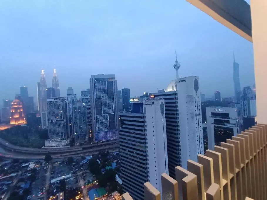 Apartamento Cl 27A Insta Klcc View & Infinity Pool View Kuala Lumpur
